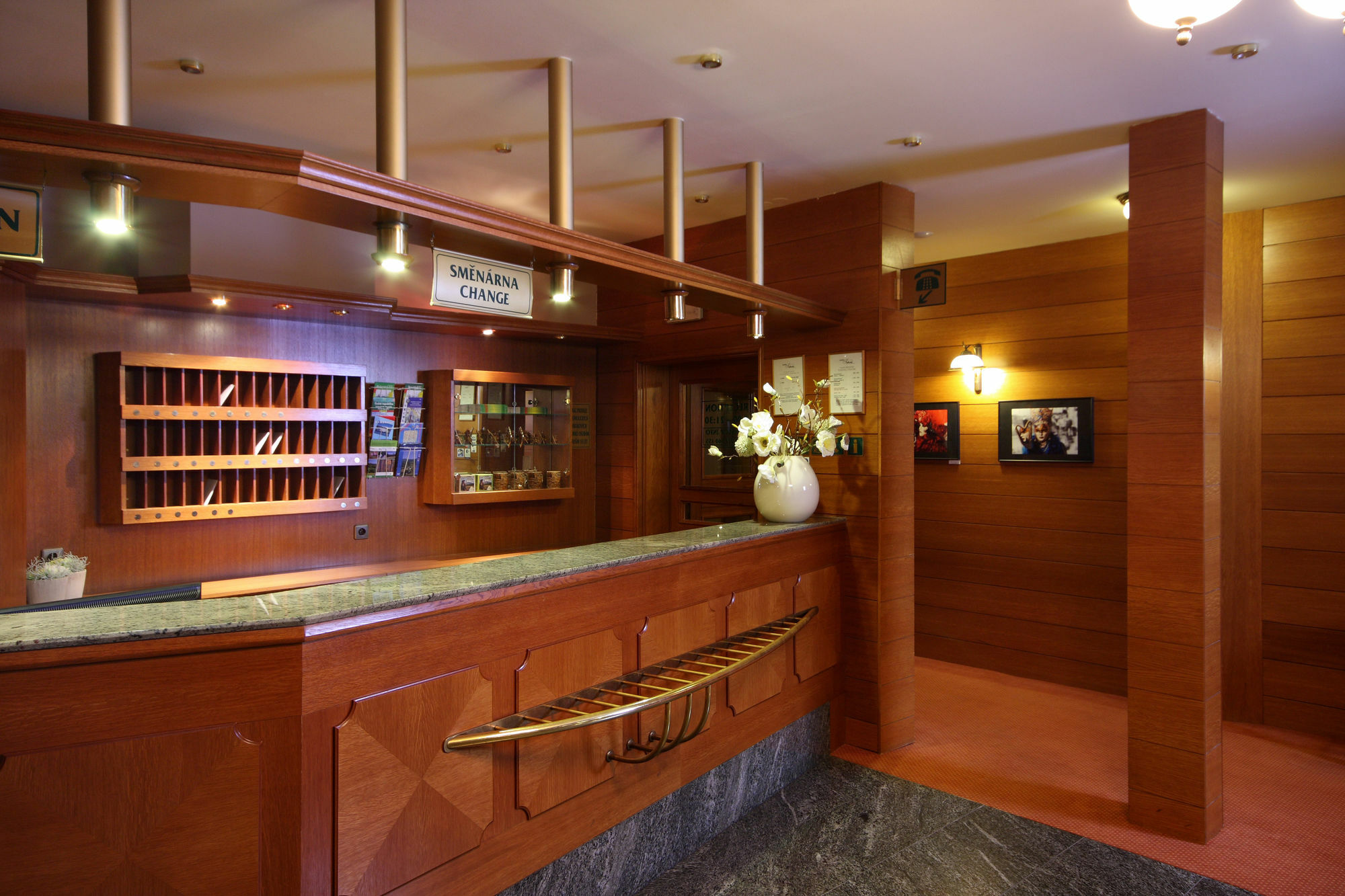 斯纳兹卡酒店 Špindlerŭv Mlýn 外观 照片